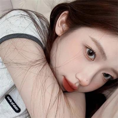 在角落,主教身边 在线观看